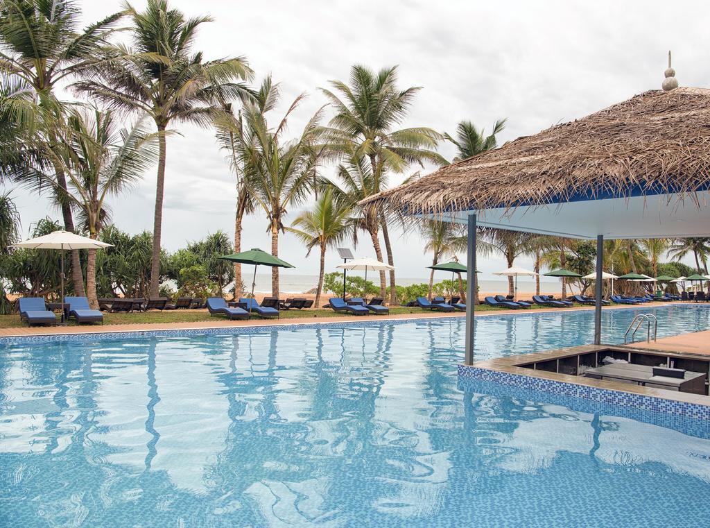 Jie Jie Beach Hotel Wadduwa Buitenkant foto